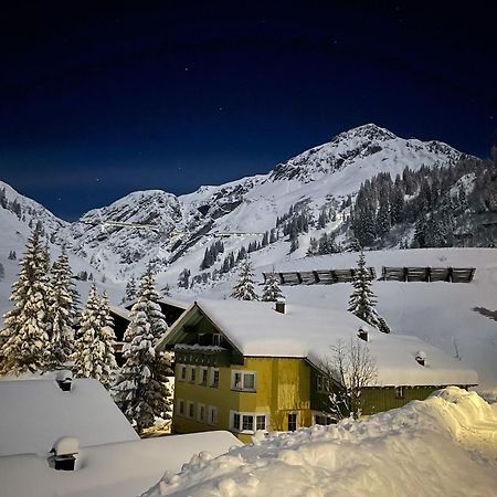 Arlberg Stuben - Das Kleine, Feine Hotel Stuben am Arlberg Exterior foto
